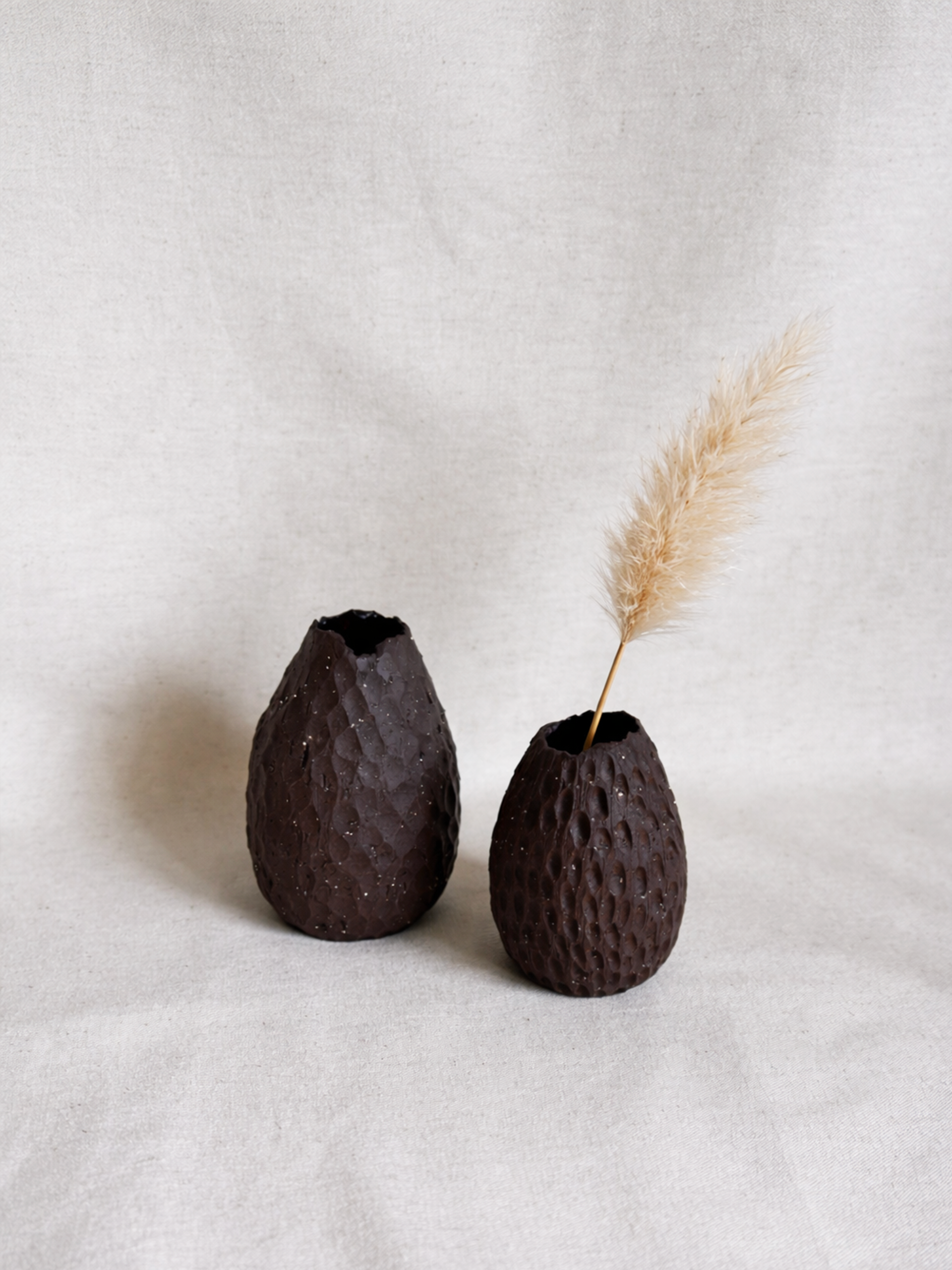 Egg shell vase