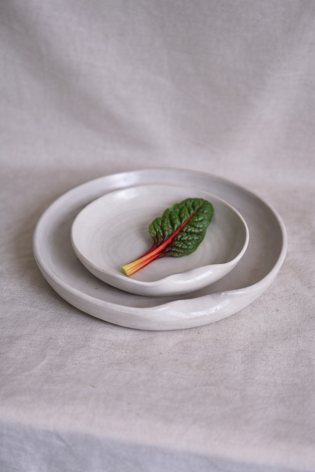 Dinner plate with dent
