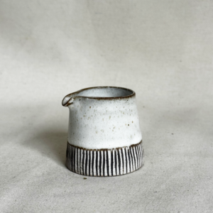 Ju Jug with Lines