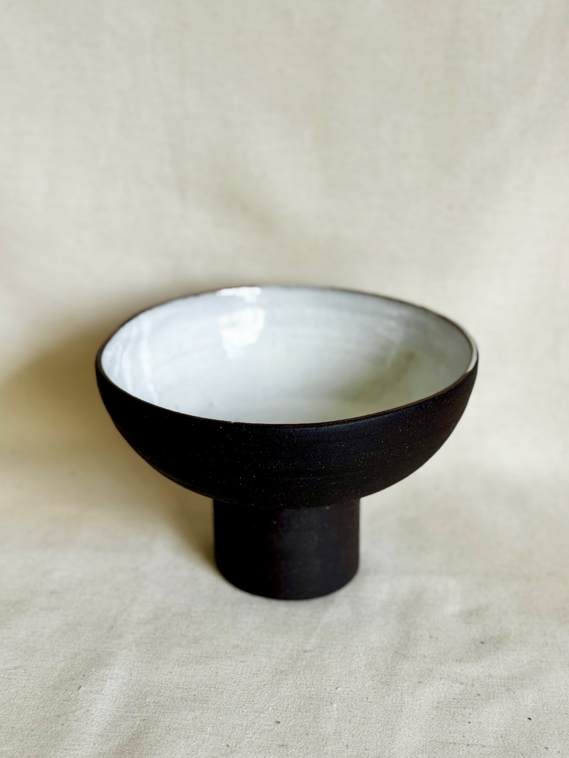Footed fruit bowl